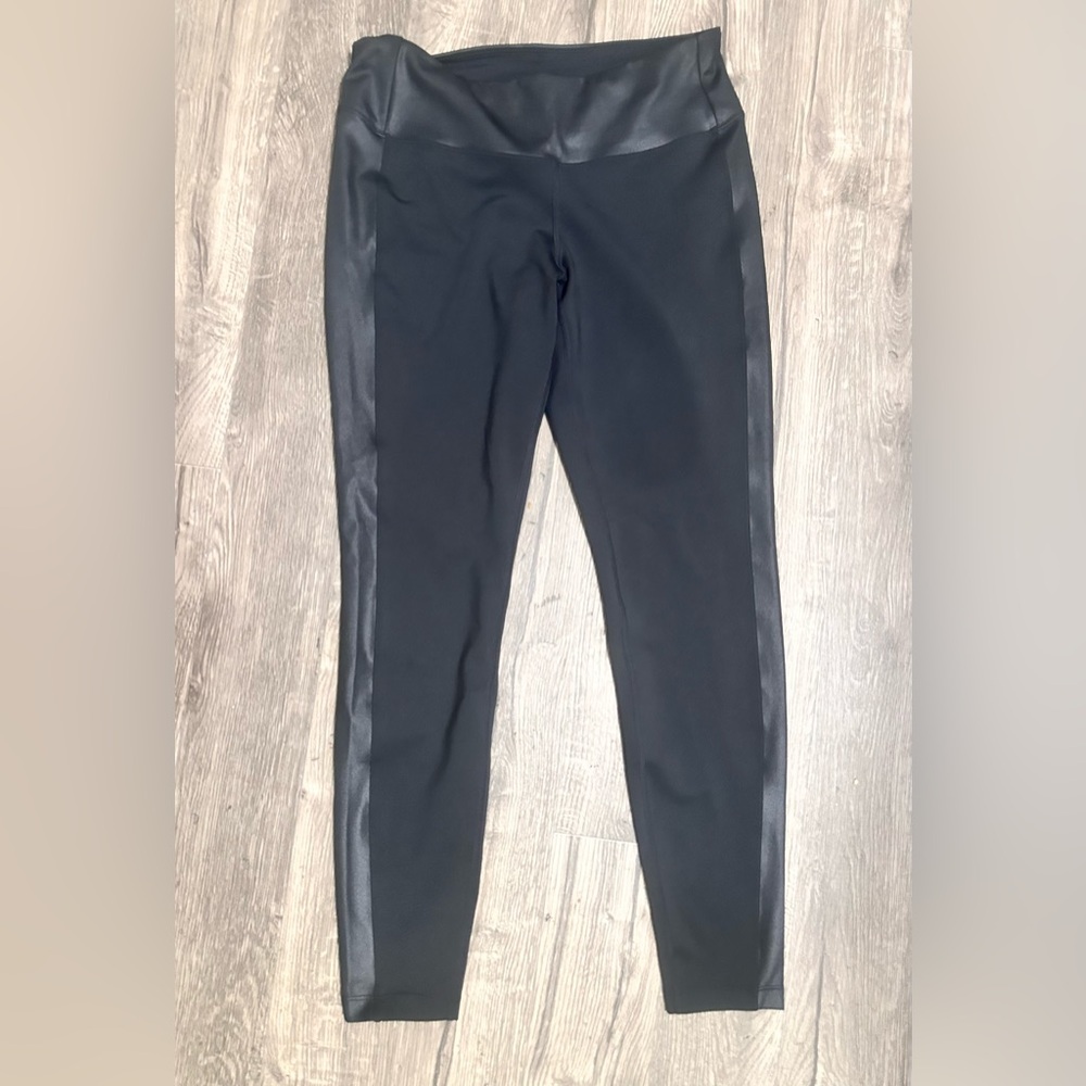 New Balance Black Polyester‎ Pants